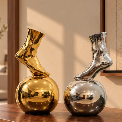 Balance Foot Ceramic Vase