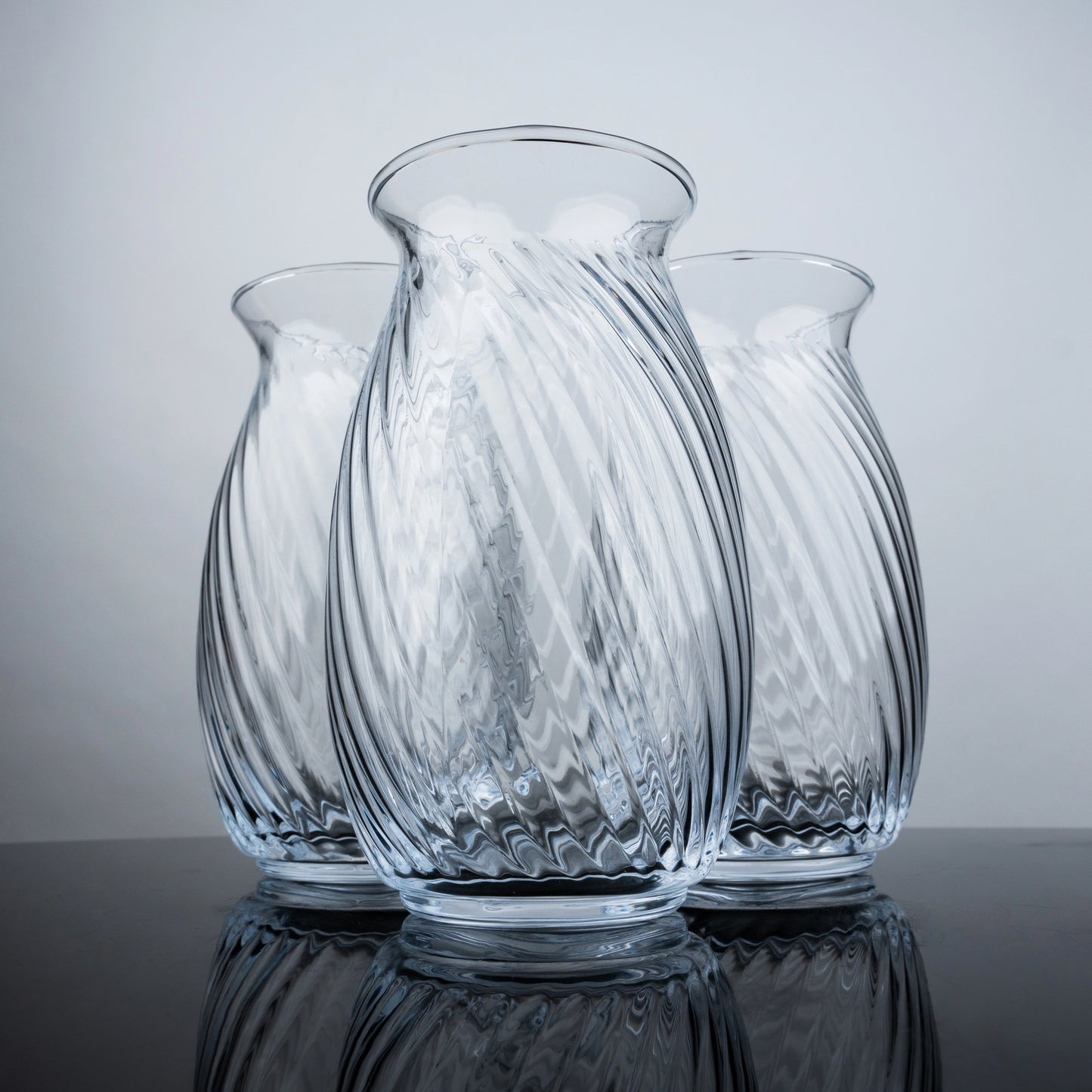 Clear Swirl Pub Glasses - Set of 6