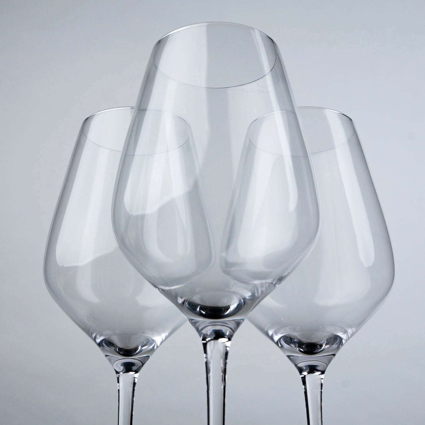 Aura Wine Glasses – Set of 4