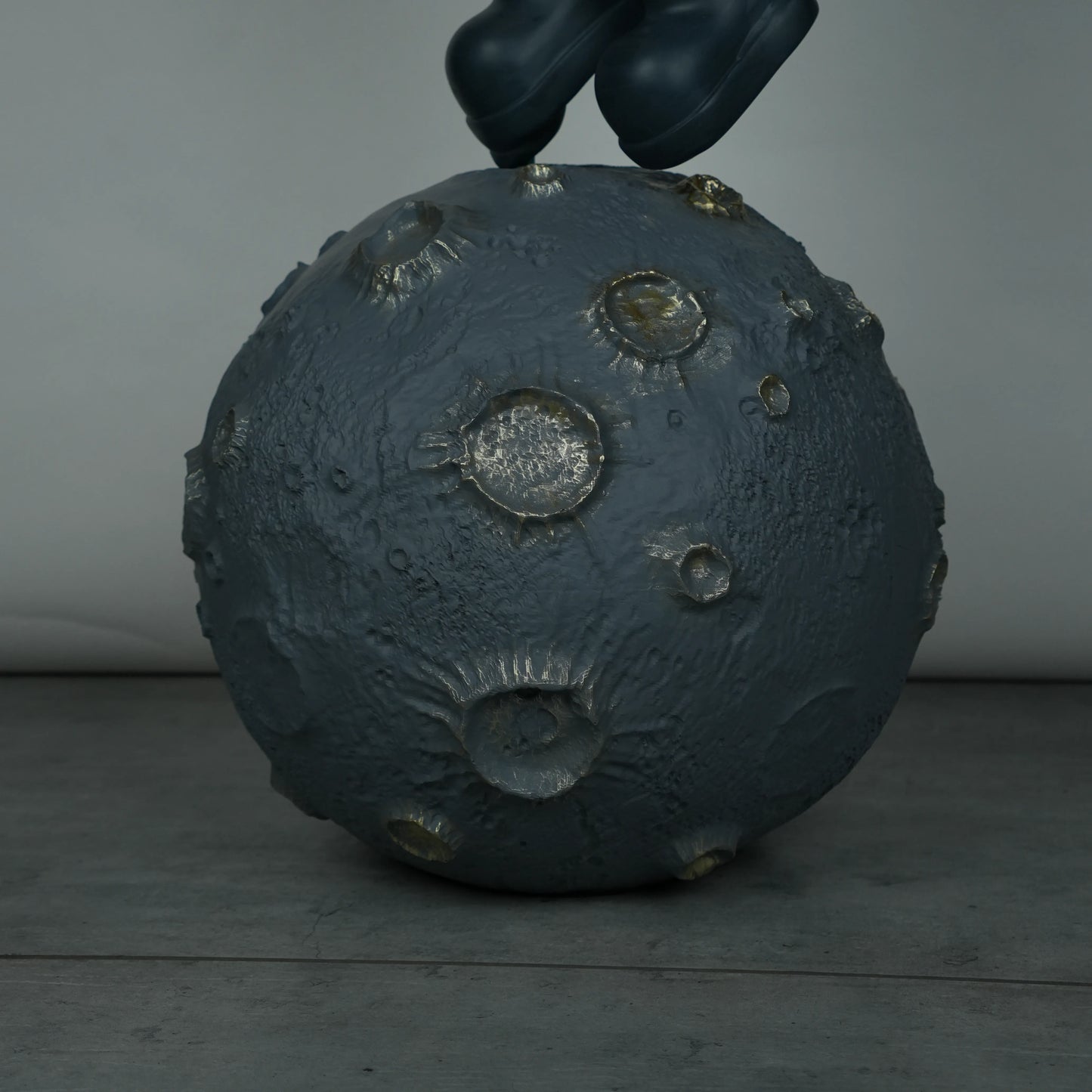 Lunar Guardian Astronaut Lamp