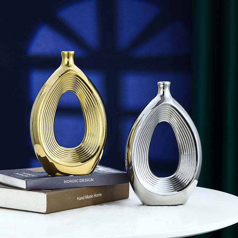 Eterna Loop Ceramic Vase