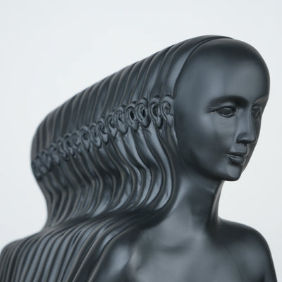 Dynamic Motion Figurine - Black