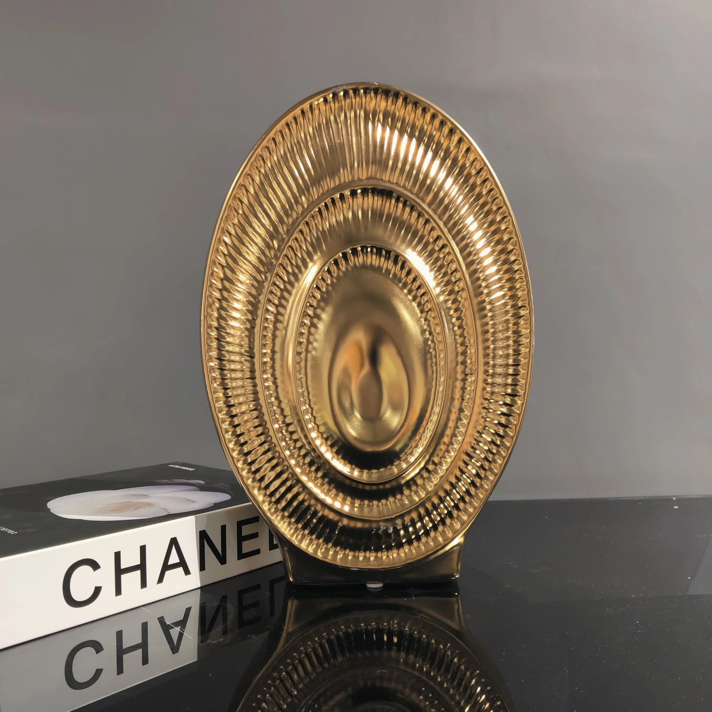Decorative ceramic vase accent with dimensional layered texture