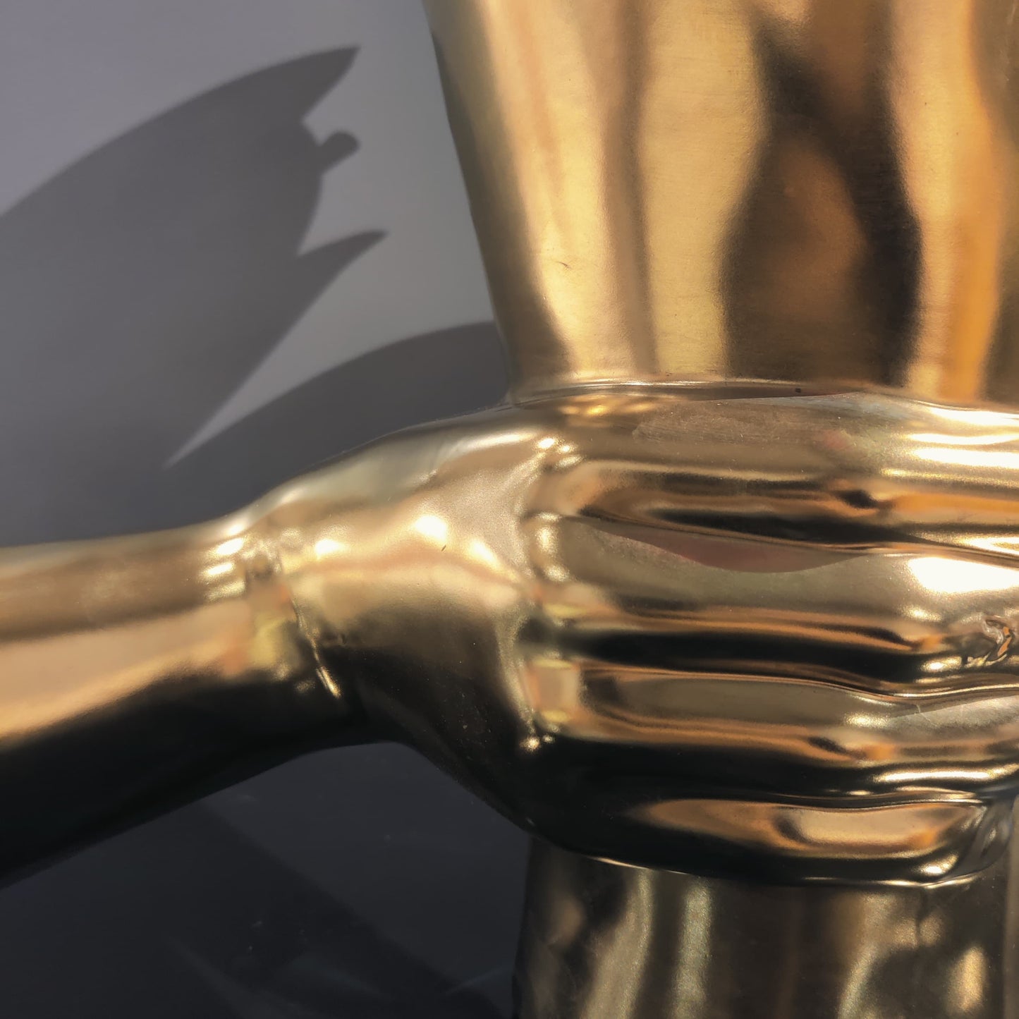 Luxury tabletop flower vase with metallic gold finish for contemporary decor arrangements