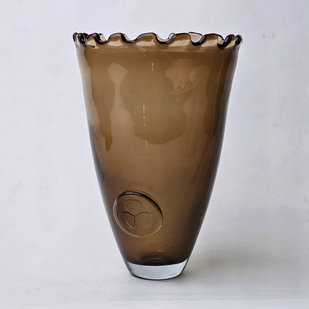 Bronze vase, ruffled rim, 12.99in product shot
