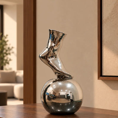 Balance Foot Ceramic Vase