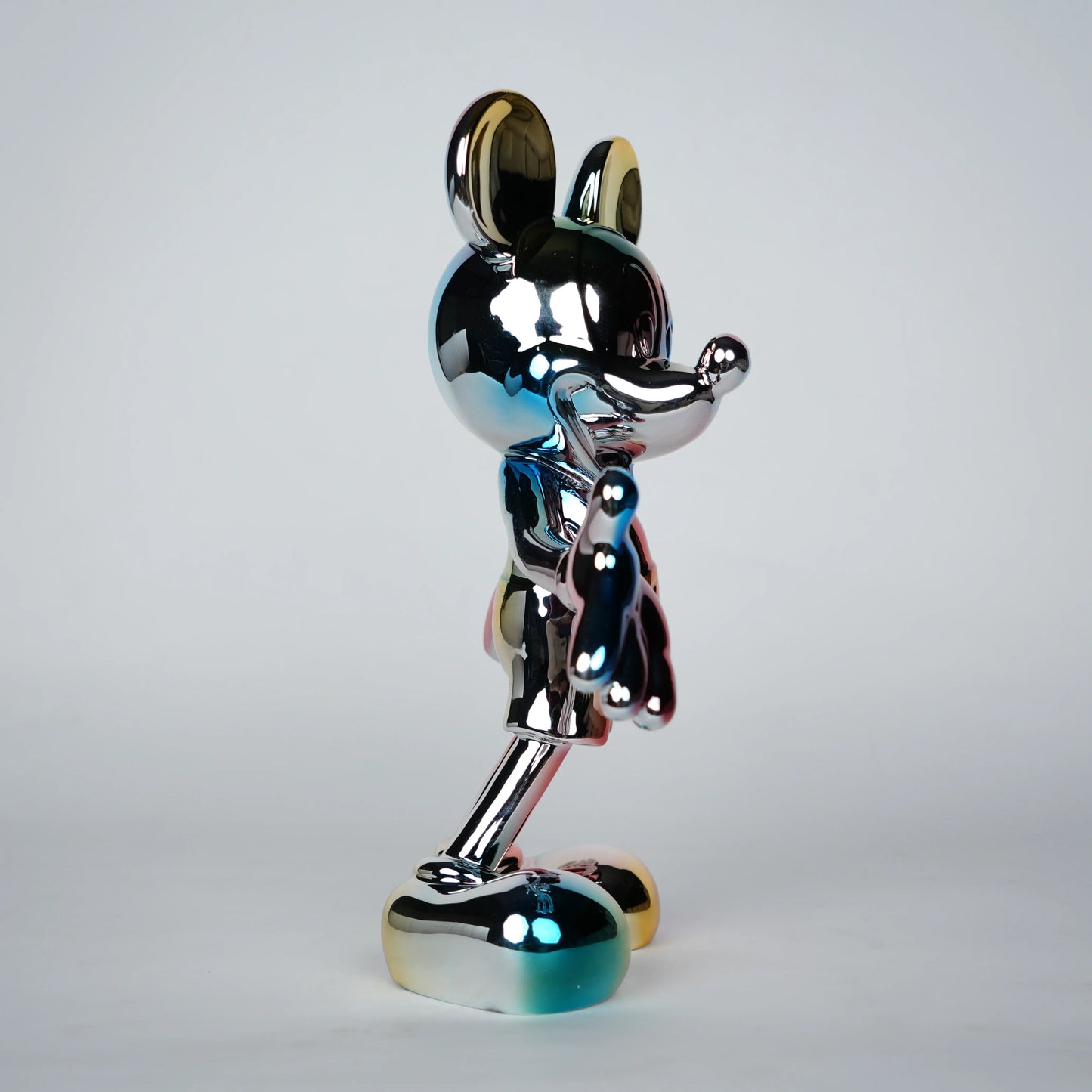 chromatic gradient mouse decor figure metallic gradient cartoon mouse sculpture
