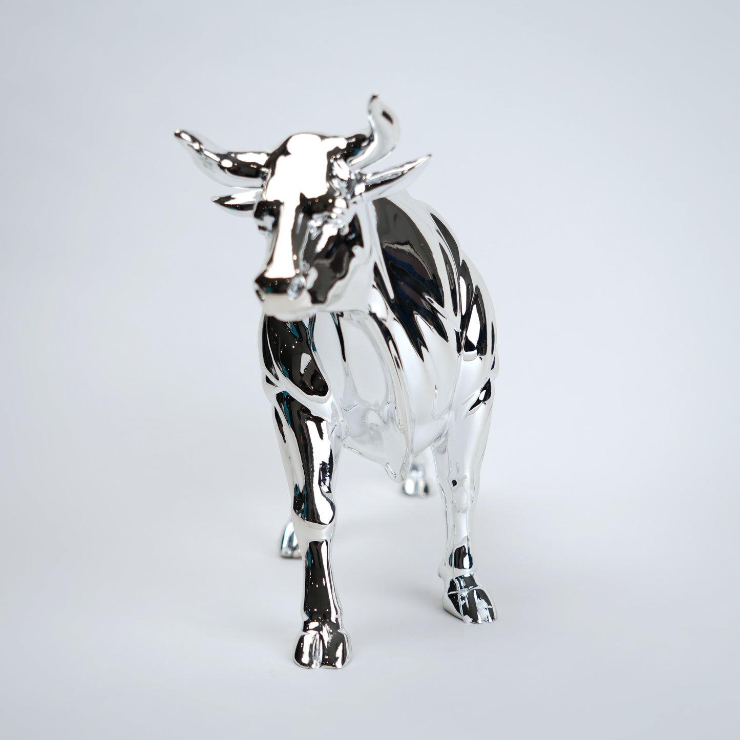 Toro Luxe Bull Decor front angle tabletop styling