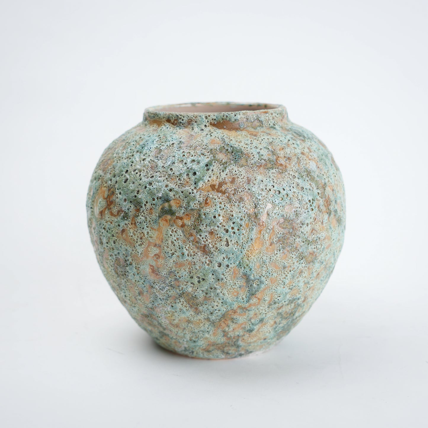 Speckled aqua ginger jar vase, 3/4 view