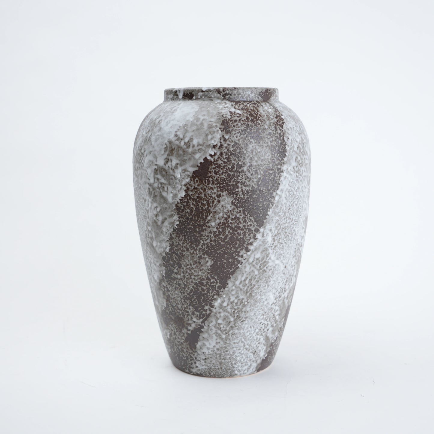 Mineral glaze urn, diagonal banded glaze