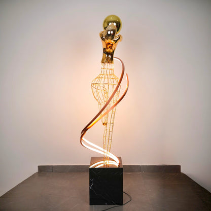 Sculptural Wireframe Floor Lamp