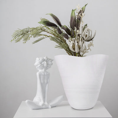 Flow Crest Vase