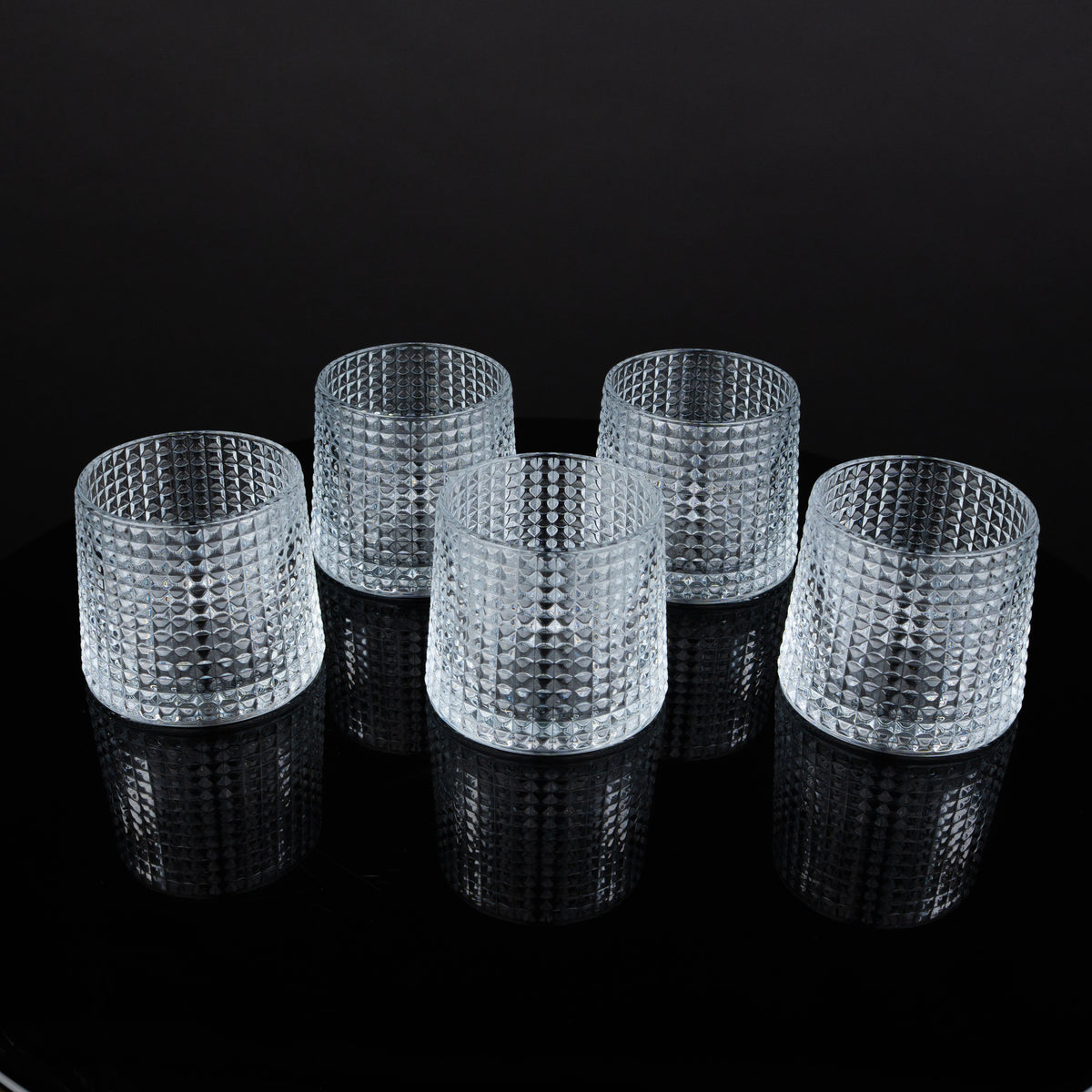 High-end whiskey tumblers styled for upscale gatherings, sophisticated barware collections, and contemporary homes