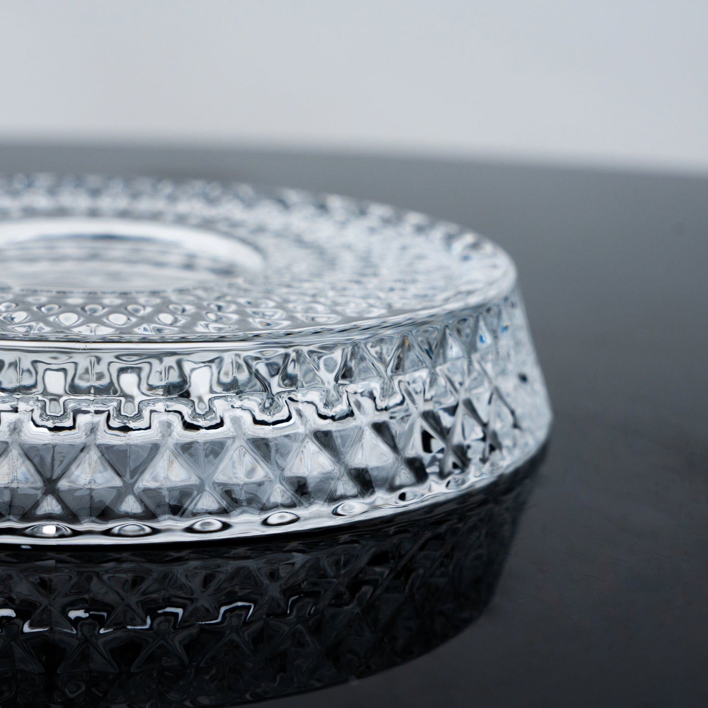 Rotating Wavy Rocks Glasses - Set of 4