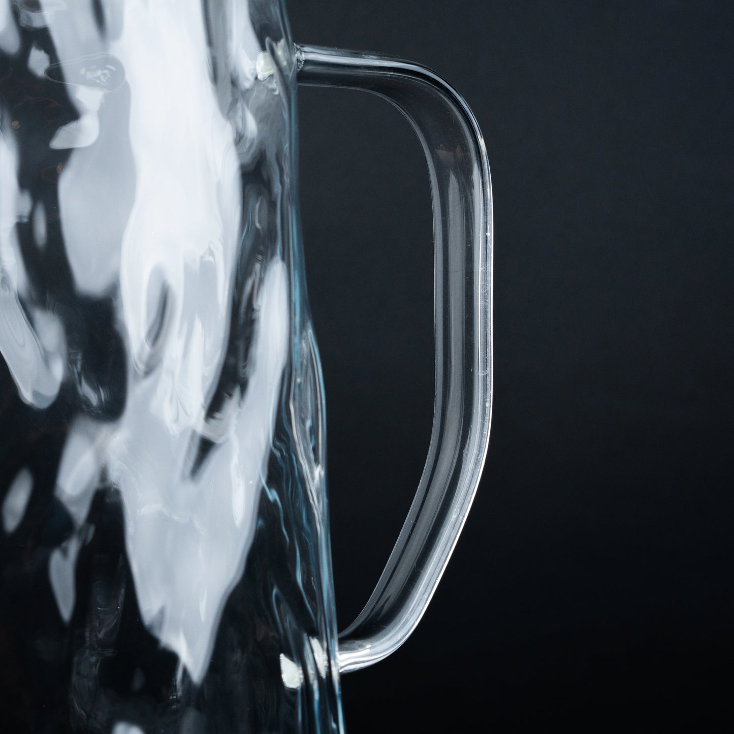 7-Piece Wavy Glass Beverage Set