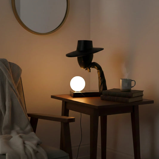 Elegant Hat Lamp