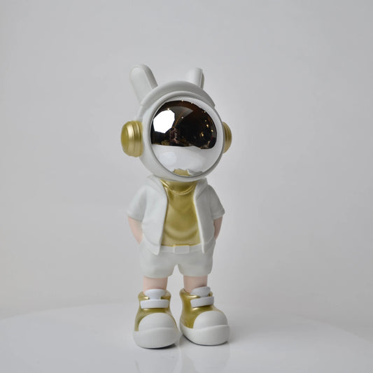 Cosmic Gold Voyager astronaut figurine with gold visor and white outfit