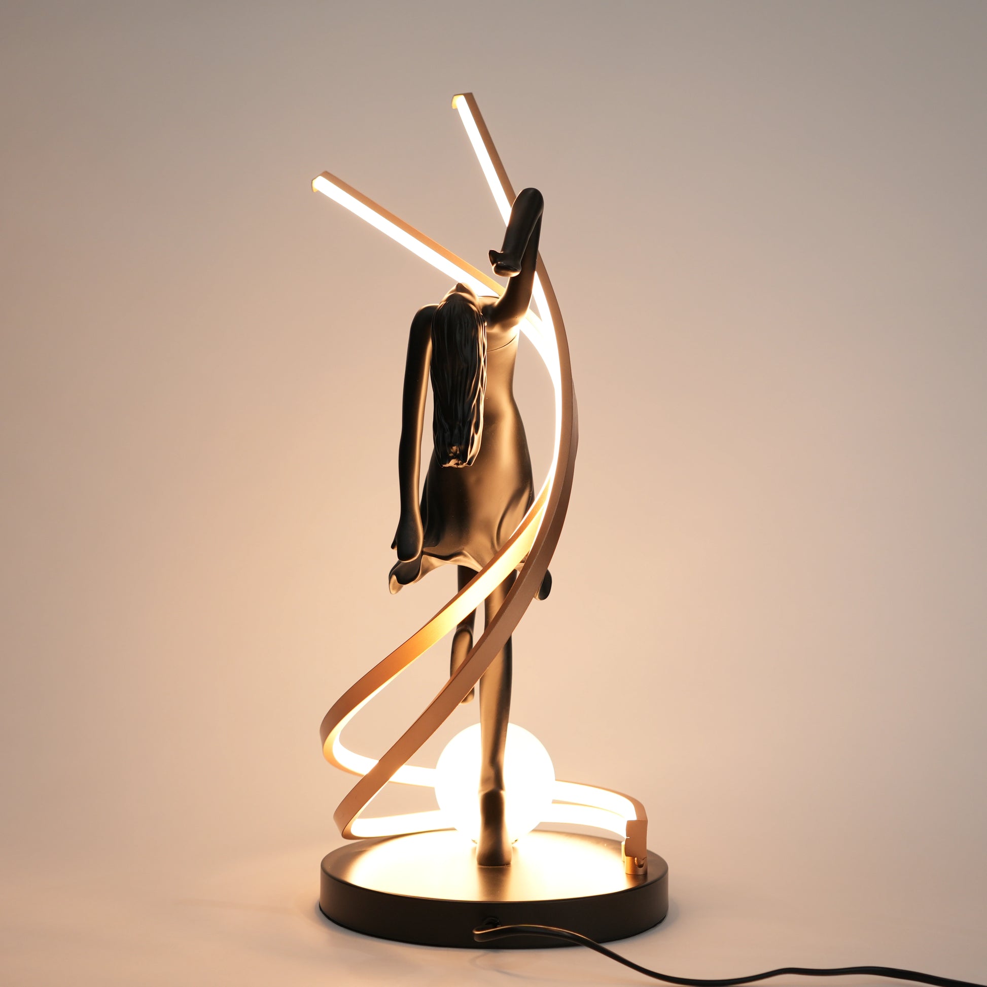 Matte black liberty sculpture lamp with warm LED arc modern decorative table lighting for home decor