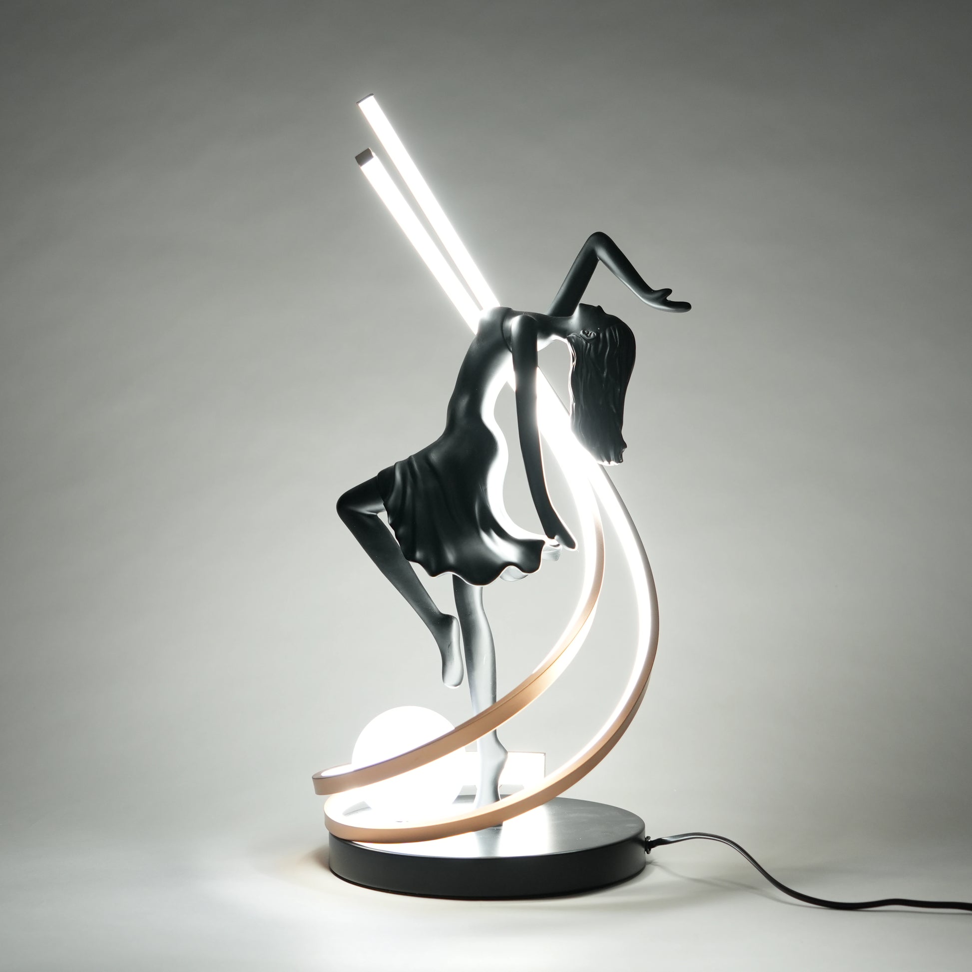 Matte black liberty sculpture lamp with warm LED arc modern decorative table lighting for home decor