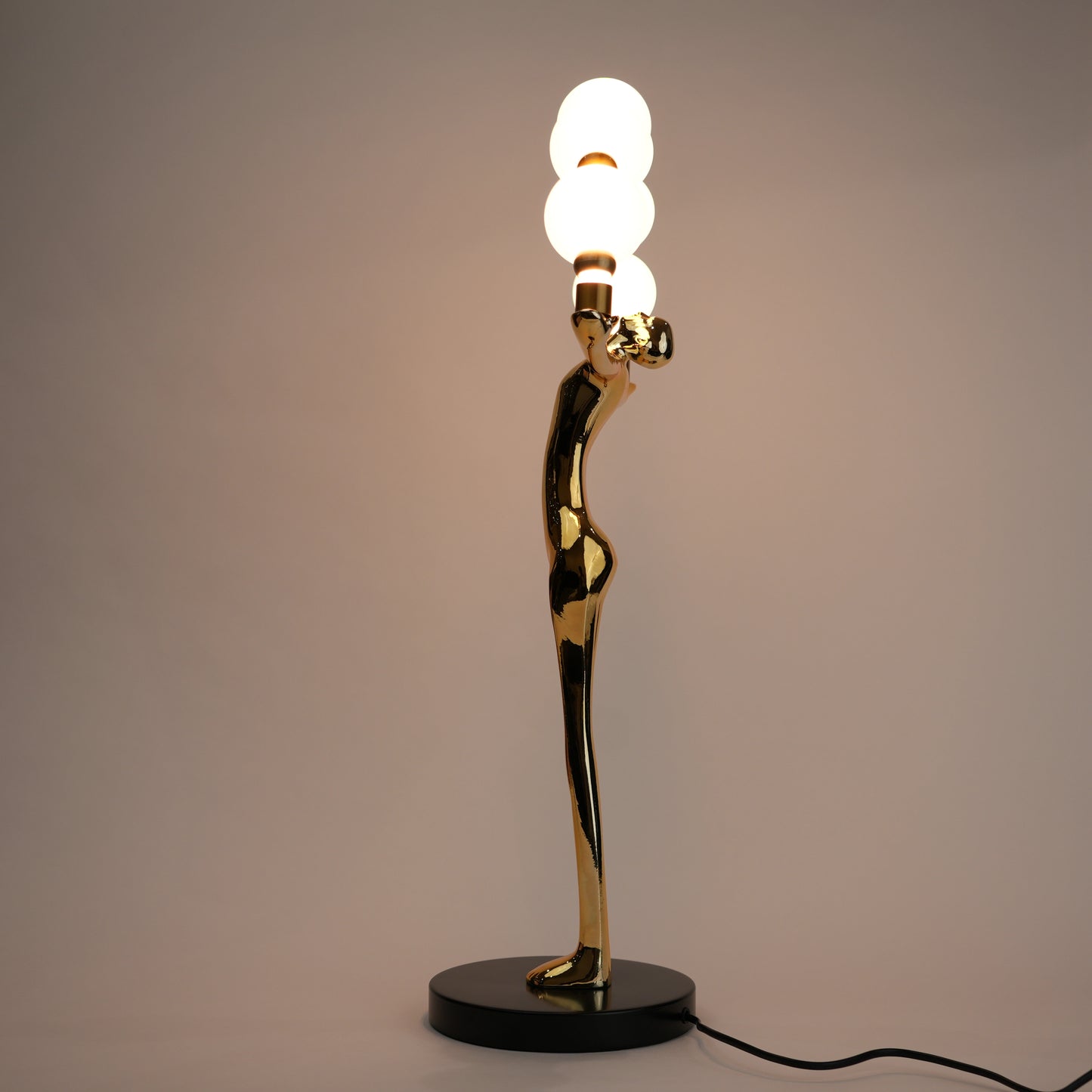 Gold human form table lamp with globe lights arc modern luxury decorative lighting for home decor