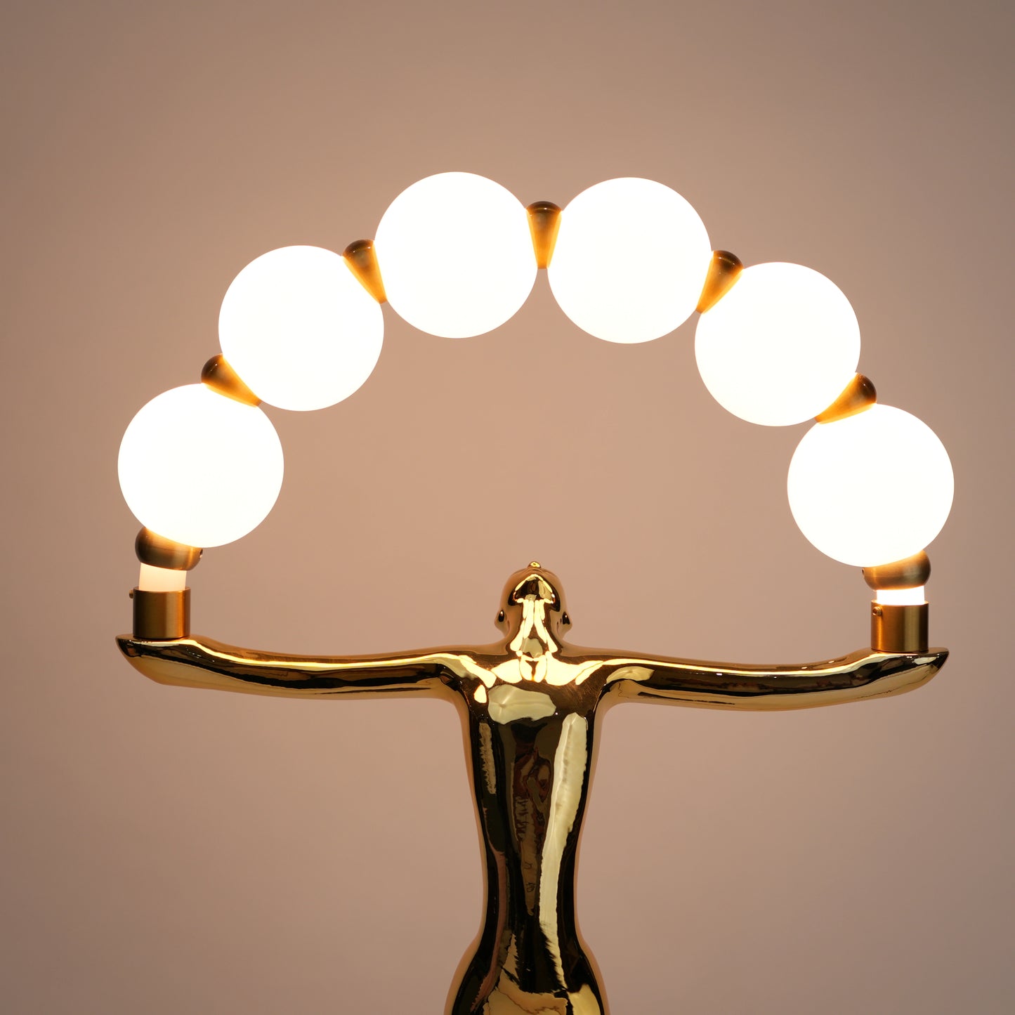 Gold human form table lamp with globe lights arc modern luxury decorative lighting for home decor