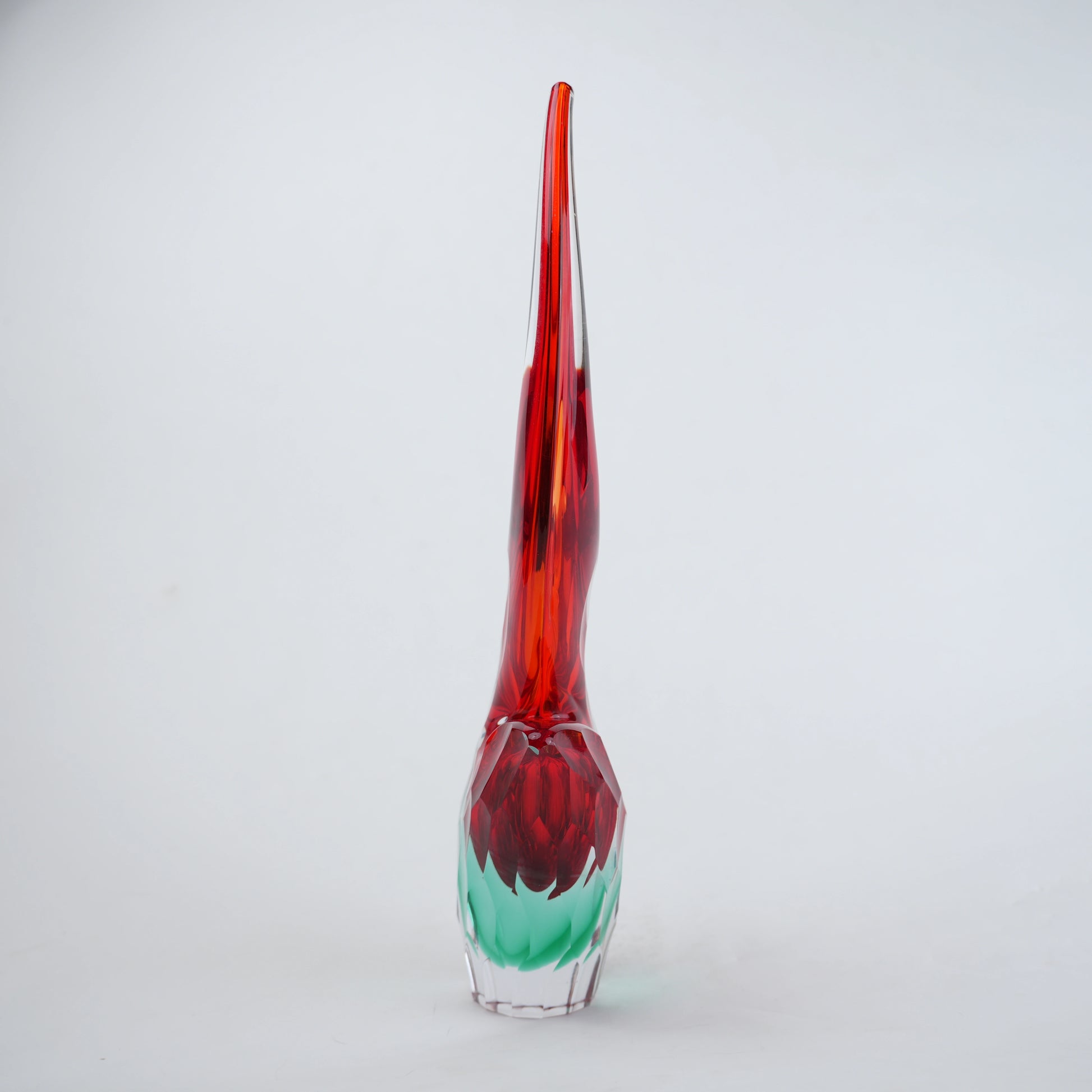 Curved gradient glass vase with side opening modern decor design