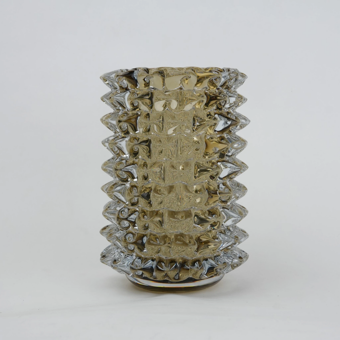 Apex Texture smoky amber, ringed base, front