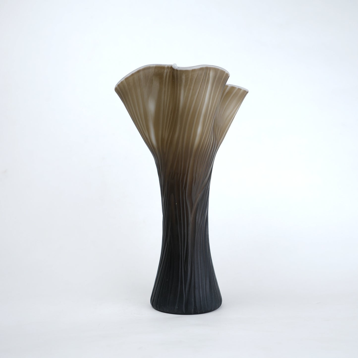 Textured glass decorative vase with ribbed design and ivory edge in two sizes