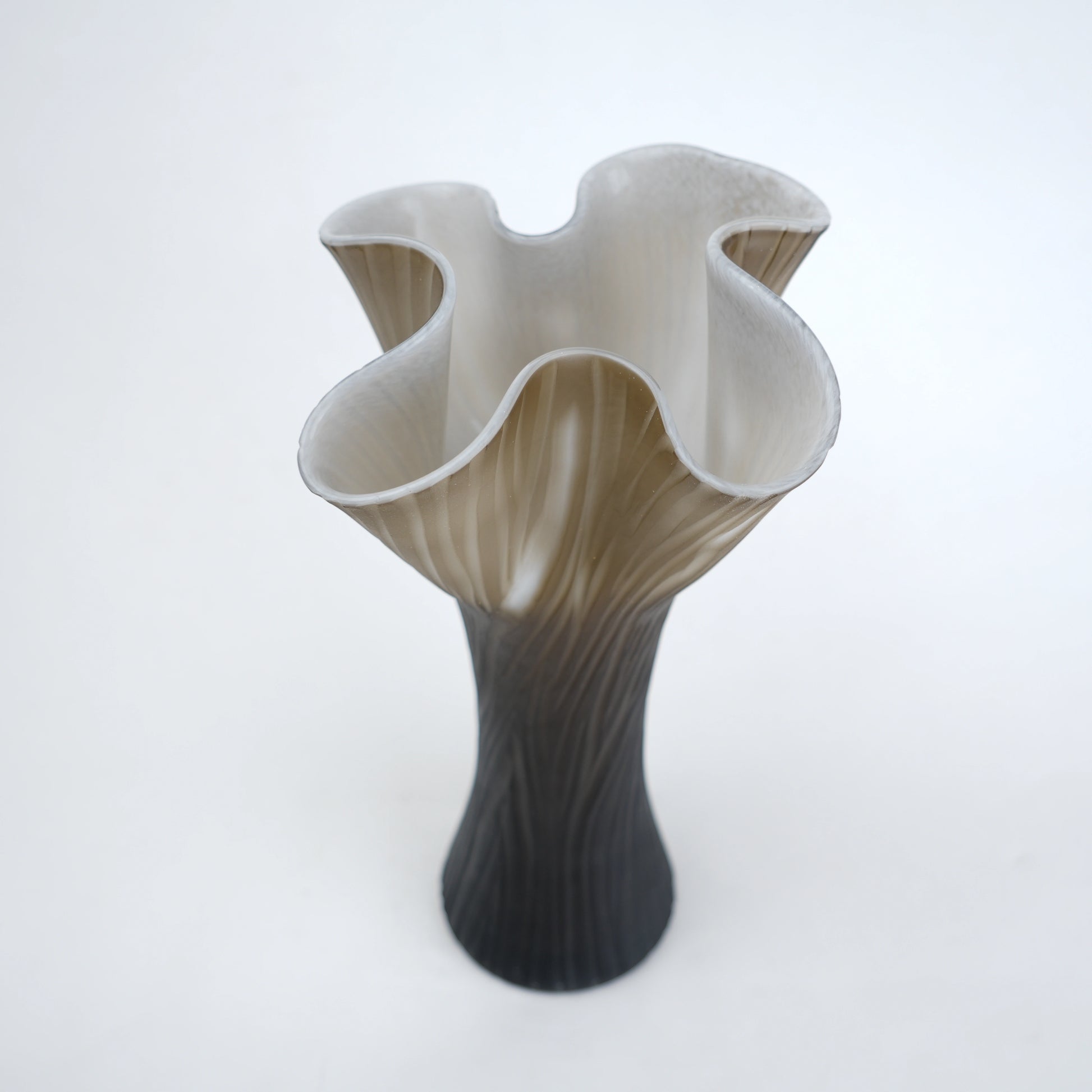 Textured glass decorative vase with ribbed design and ivory edge in two sizes