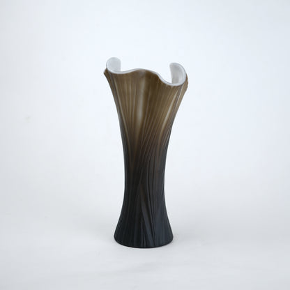 Textured glass decorative vase with ribbed design and ivory edge in two sizes