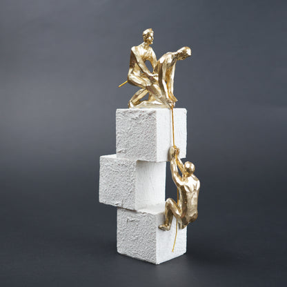 Progression Form white cubes, side on grey