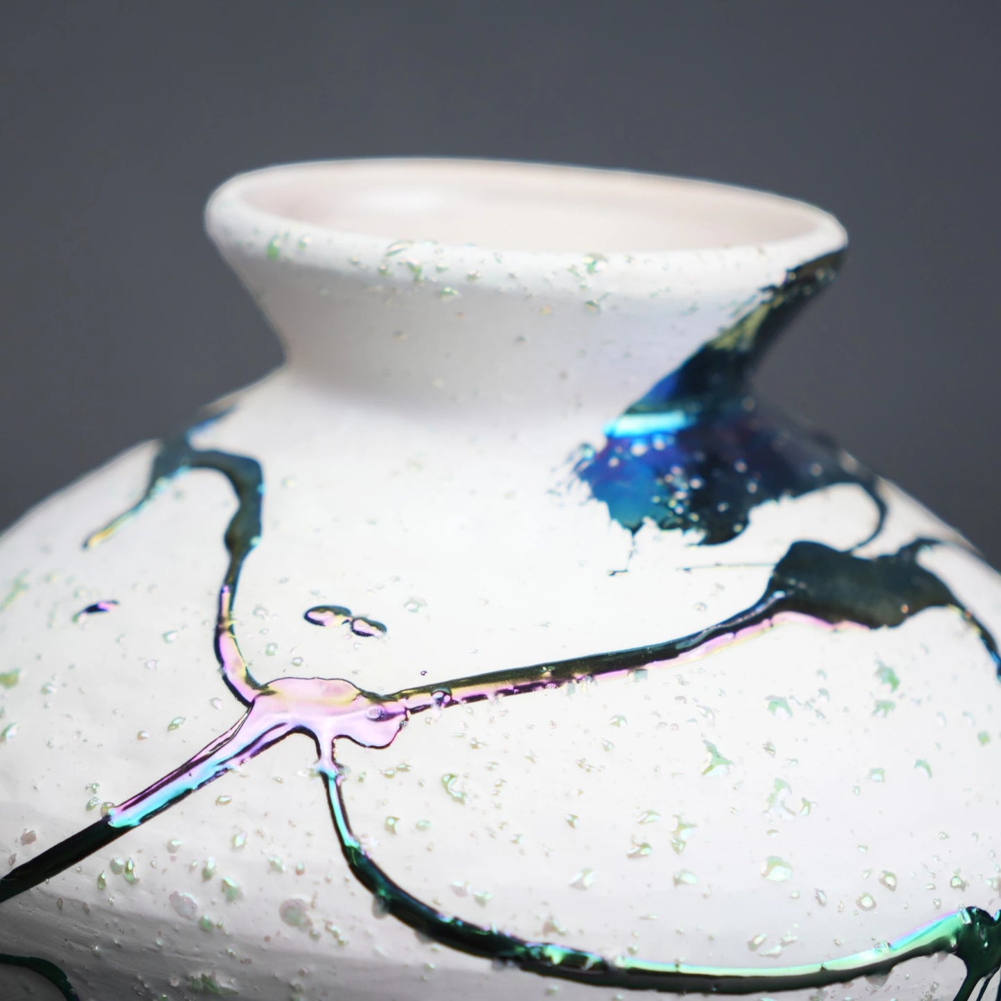 abstract splash white ceramic decorative vase