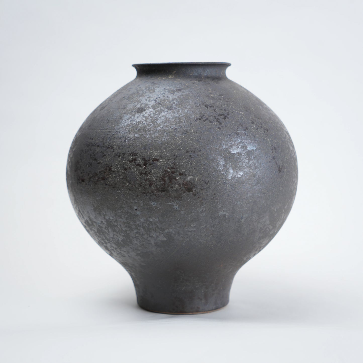 Two gray ceramic vases for styling flowers in living room, coffee tables or consoles