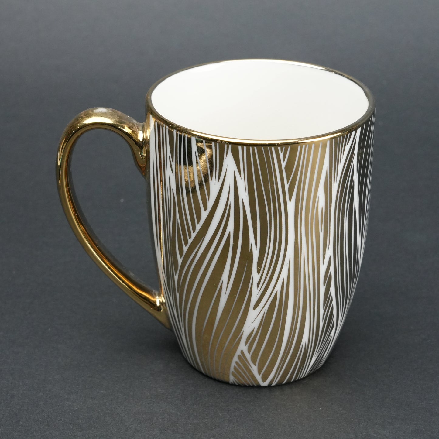 Ceramic mug set of 6 white gold with patterned design and gold handle modern coffee mugs set