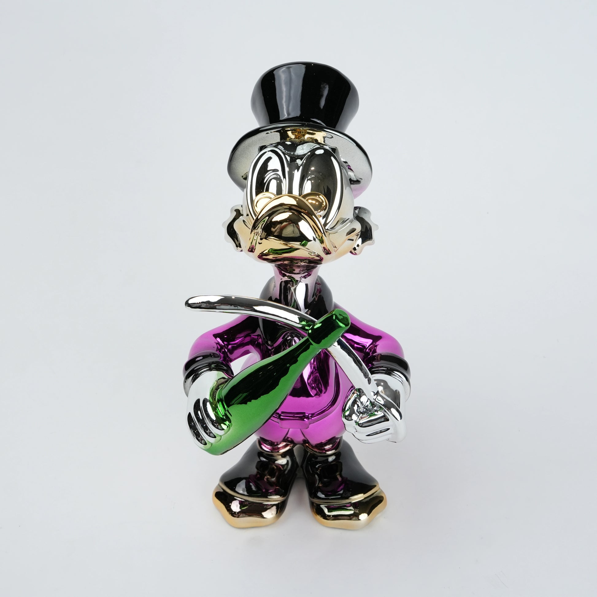 Victory Maestro Duck pink figurine decorative accent