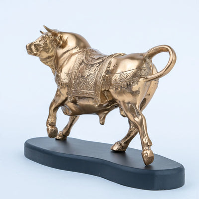 Golden Bull Figurine, Gold Finish Decorative Bull Statue with Ornate Engraved Details and Black Base for Living Room, Office, Console Table and Home Décor