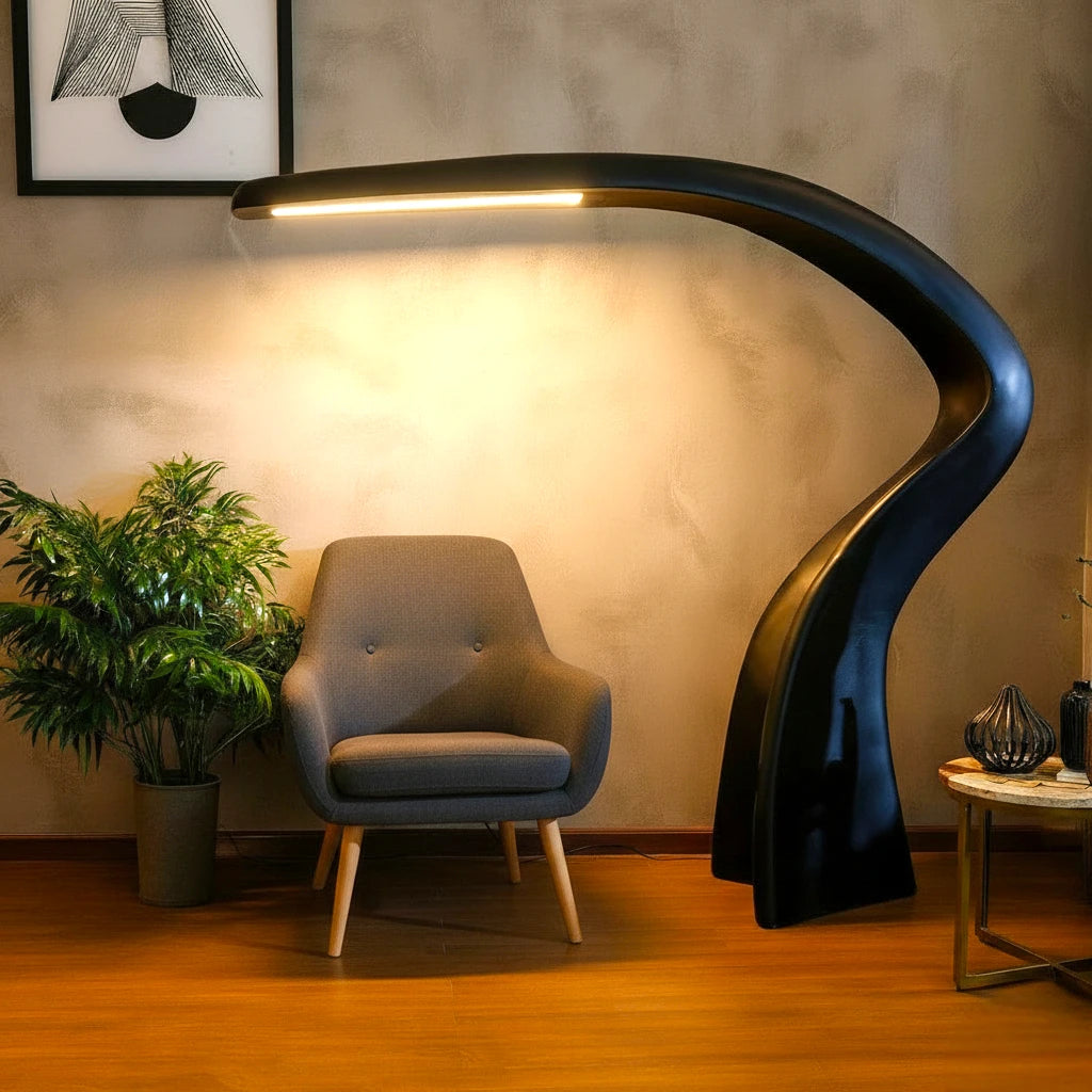 lluminara Curvado Lamp