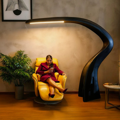 lluminara Curvado Lamp