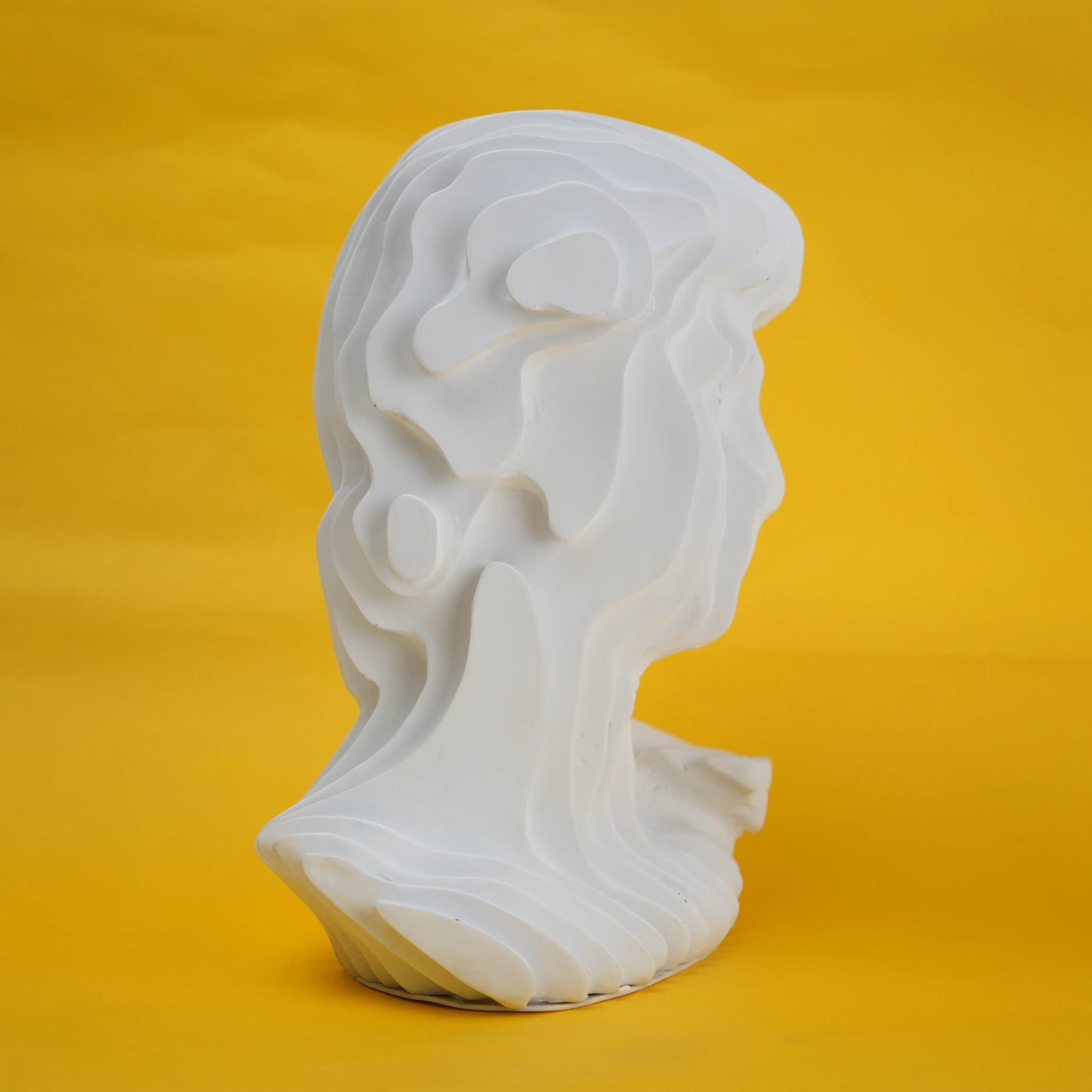 White ripple bust front on yellow paper