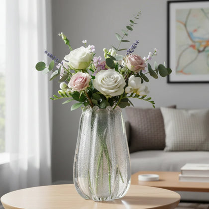Radiant golden touch vase w/ roses, round table