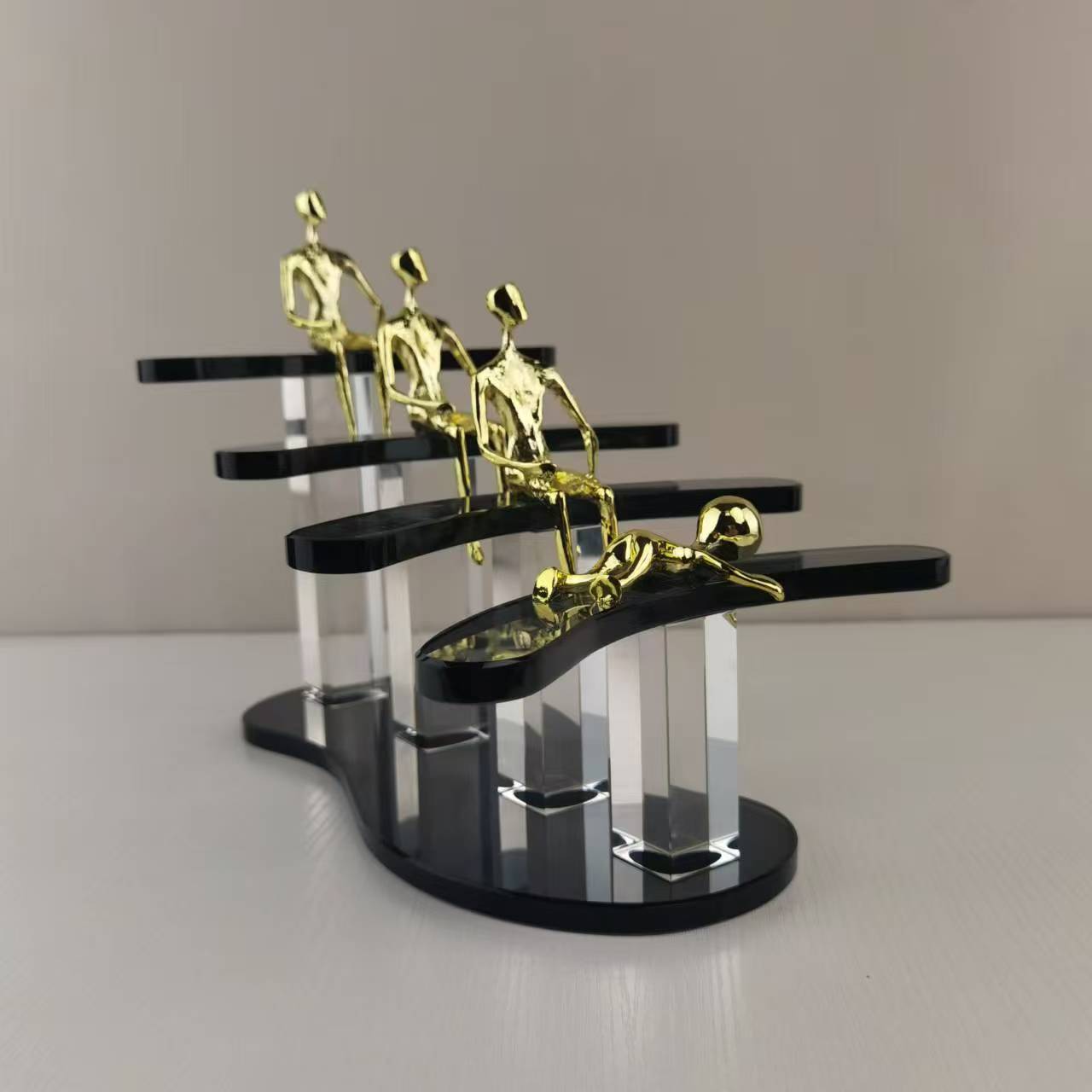 Golden Crystal Progression Sculpture