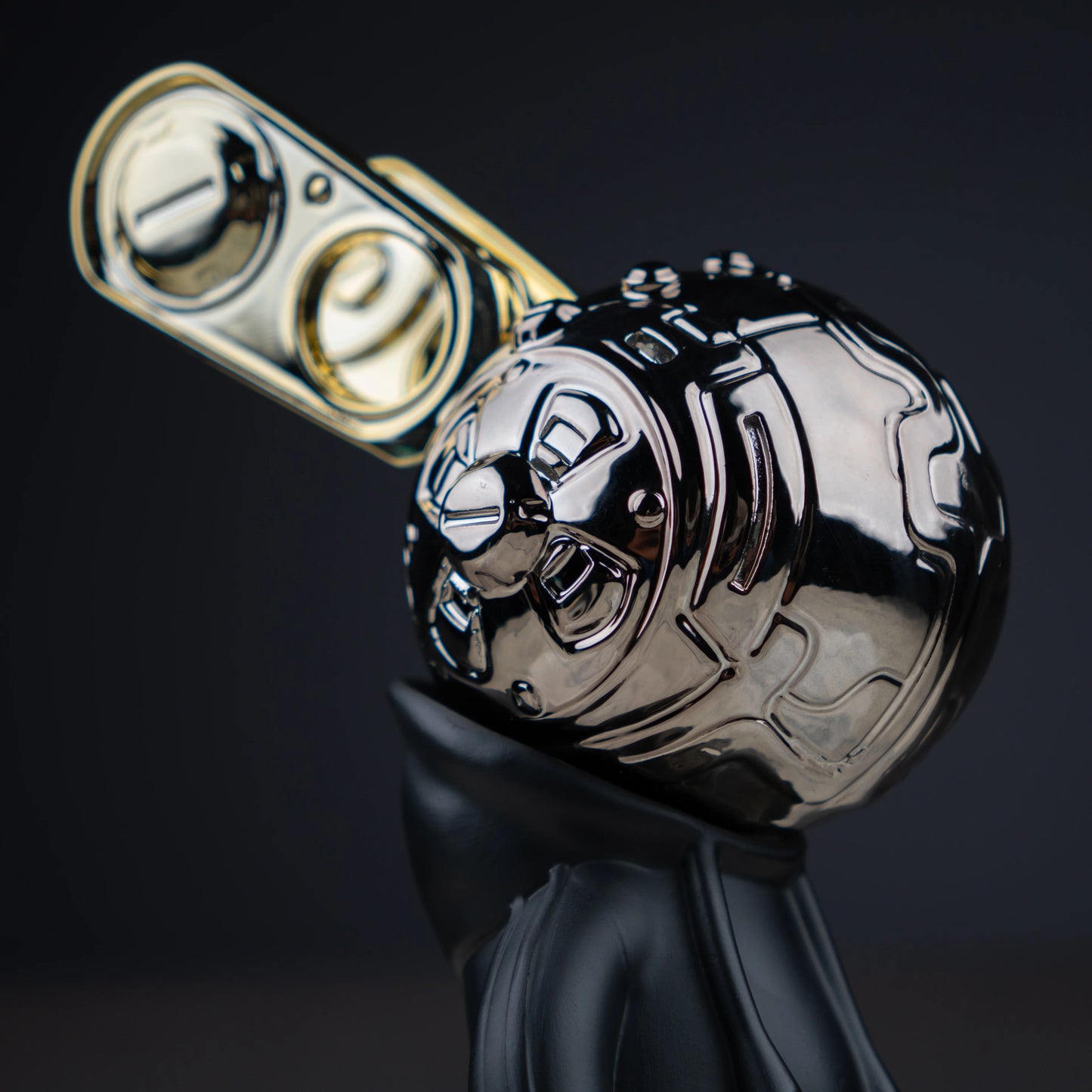Hooded Hype Figurine