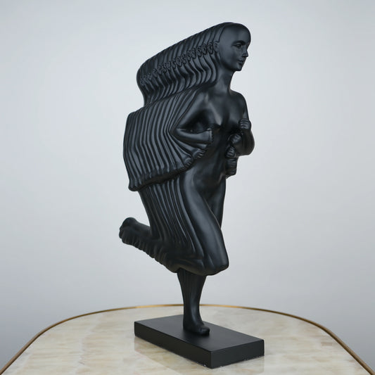 Dynamic Motion Figurine - Black