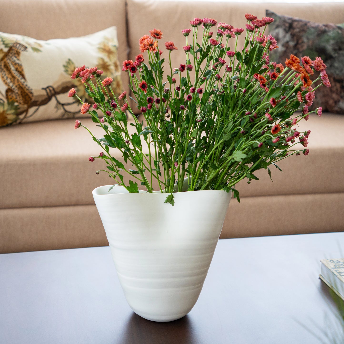Flow Crest Vase