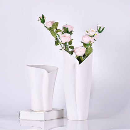Flow Edge Vase
