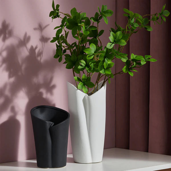 Flow Edge Vase