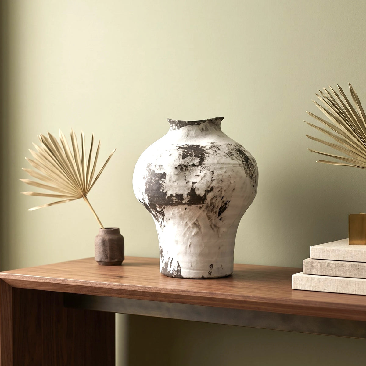 Ivory Ash Ceramic Vase