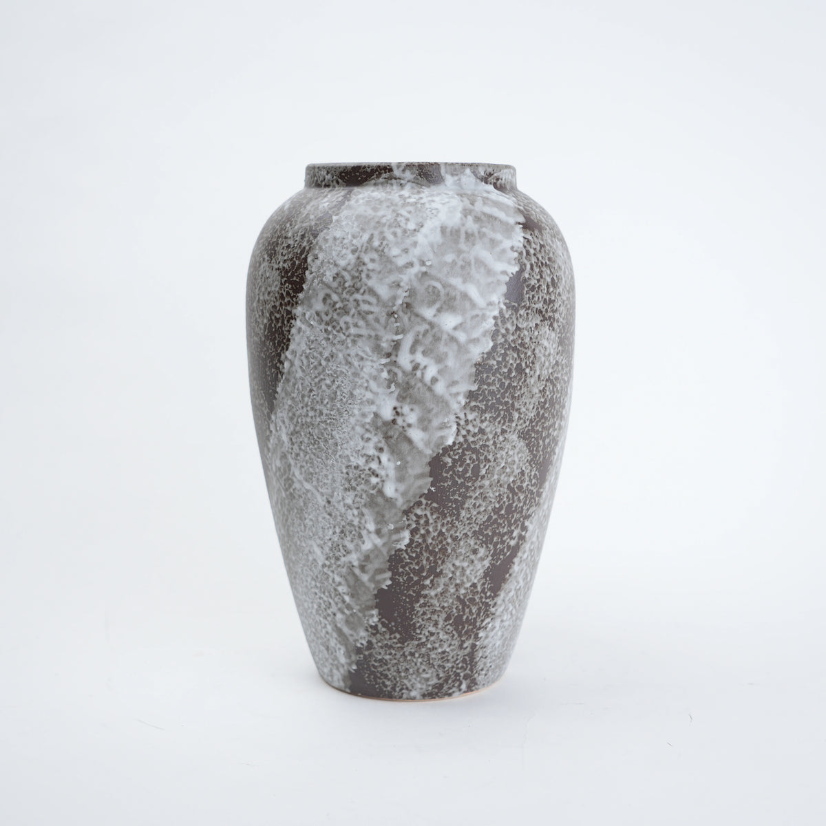 Squat mineral glaze vase, vertical streak