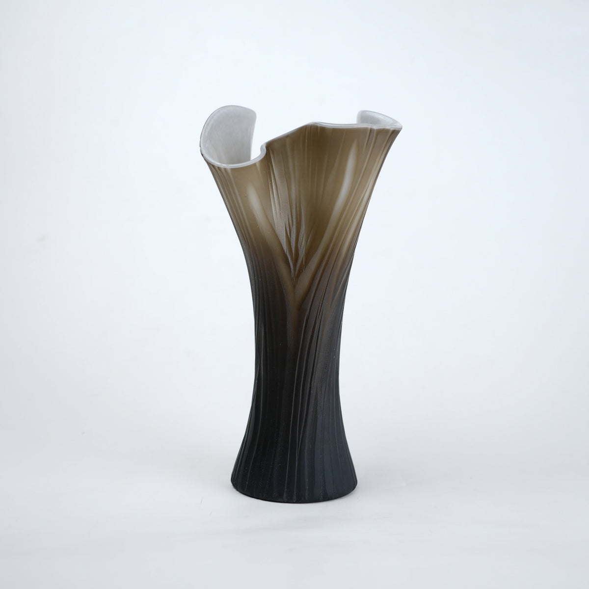 Textured glass decorative vase with ribbed design and ivory edge in two sizes