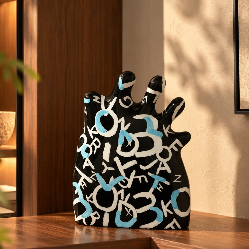 Alphabet heart vase black on plinth